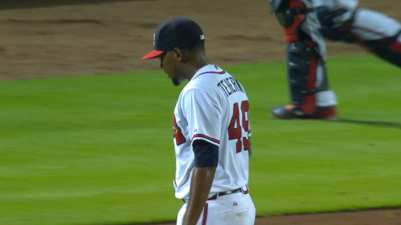 Teheran, Braves hold off D-backs