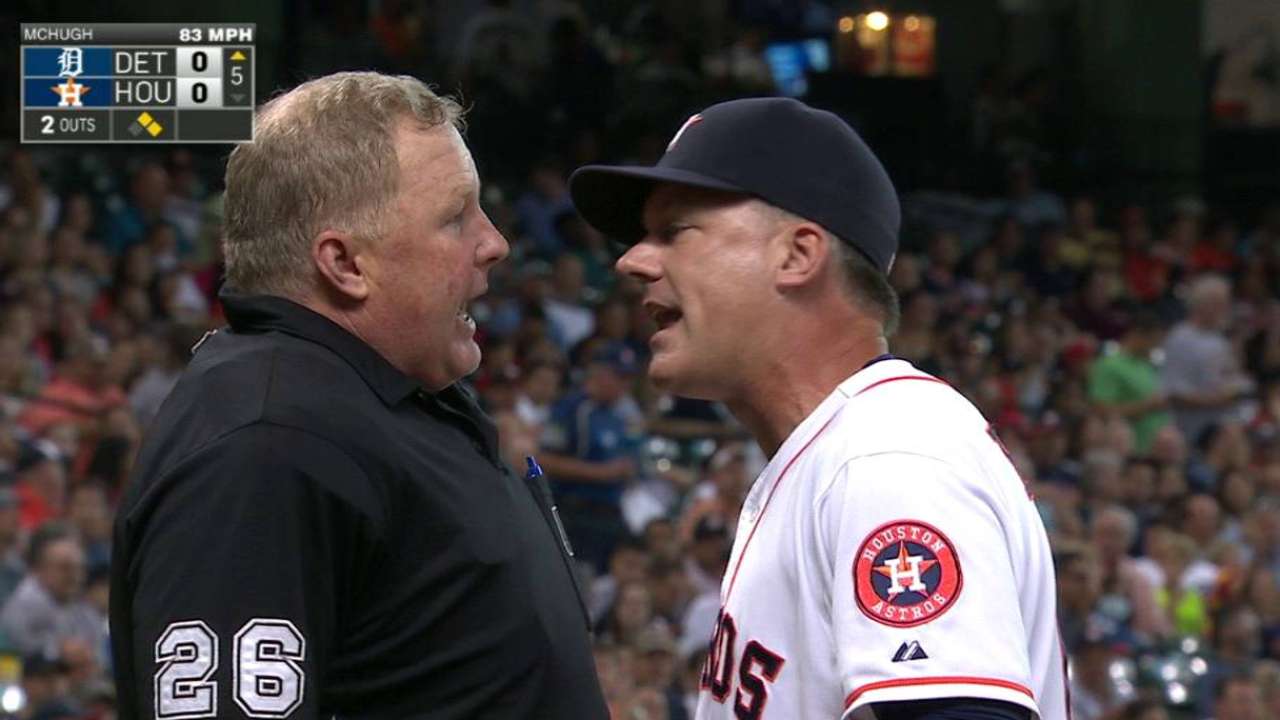 Hinch tossed after replay gives Tigers lead