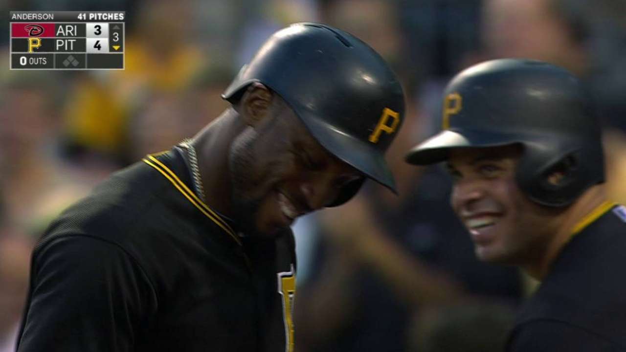 Marte ends power outage, extends Bucs' streak