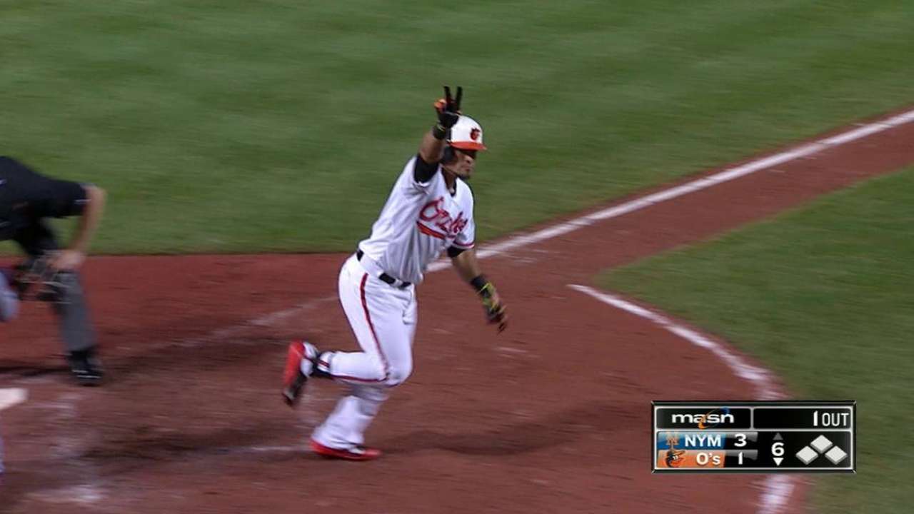 Parra's solo homer
