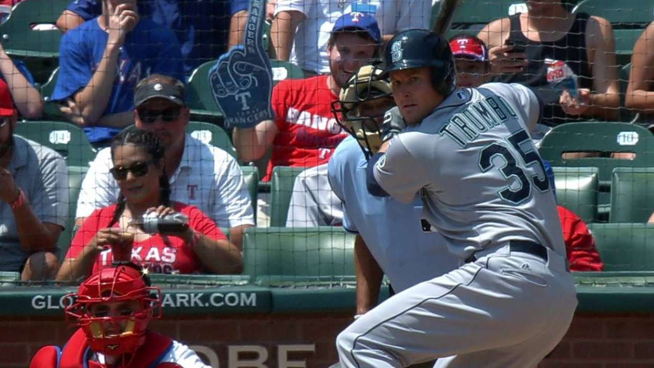 Trumbo's solo homer