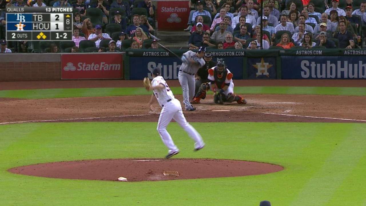 Qualls sets tone for bullpen by escaping jam