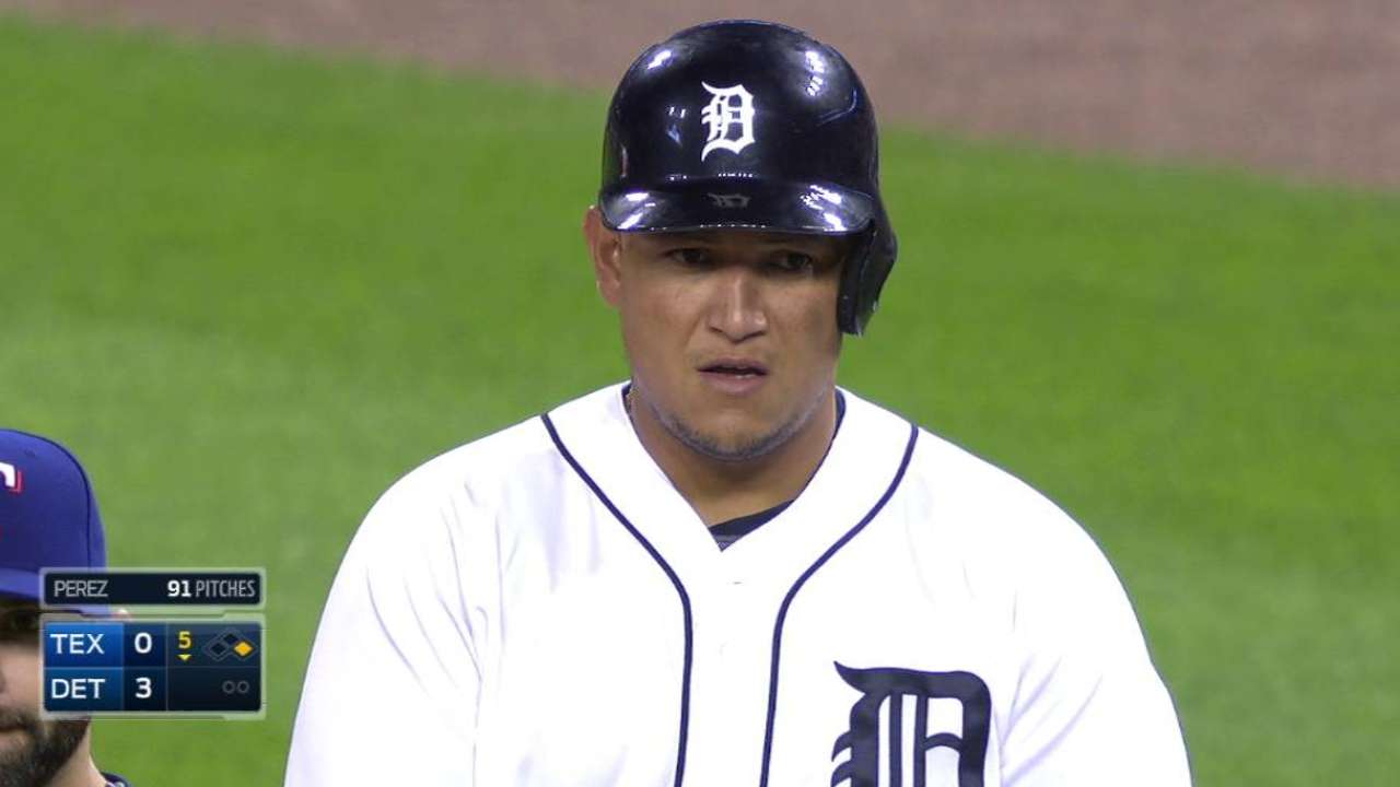 Alfredo Simón limitó a Texas a un hit en victoria de Tigres