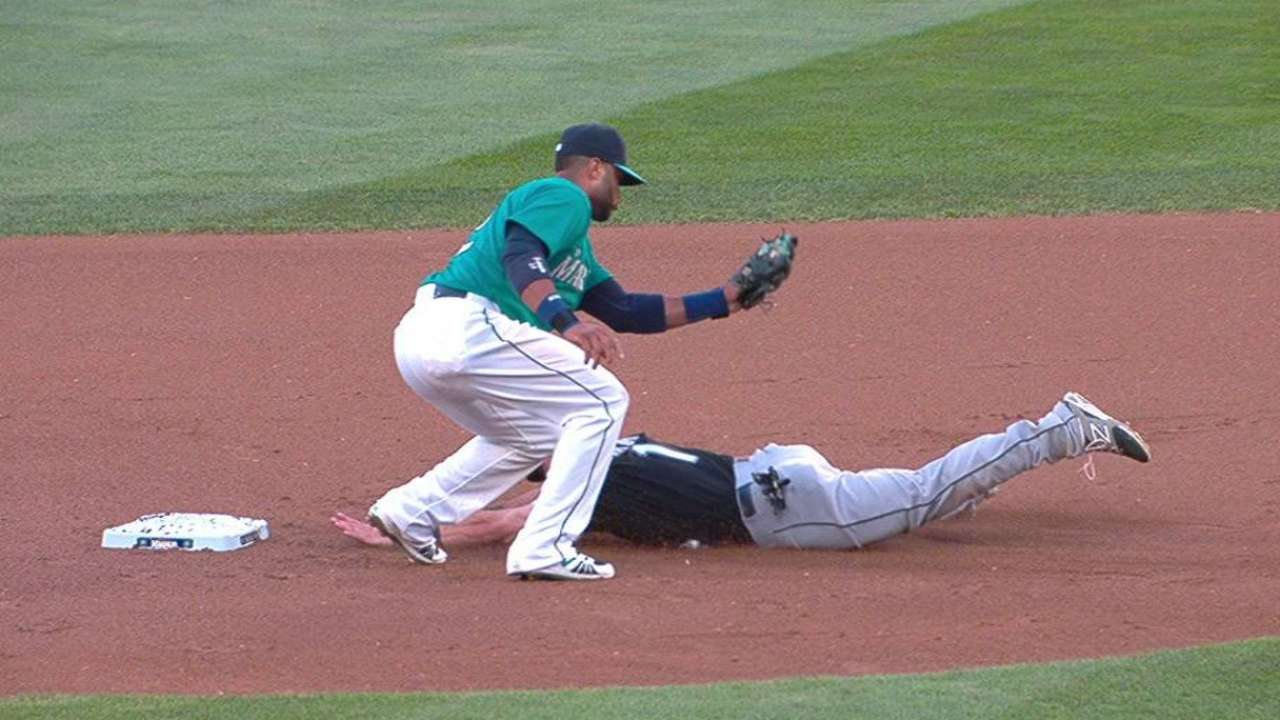Mariners nab Eaton