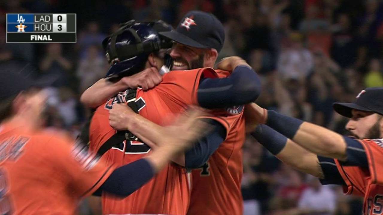 Fiers fires 11th no-hitter in Houston history