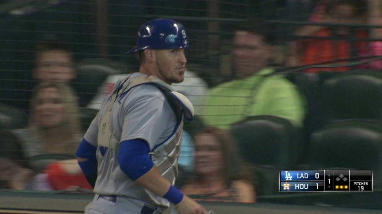 Grandal expected to return for finale in Cincy