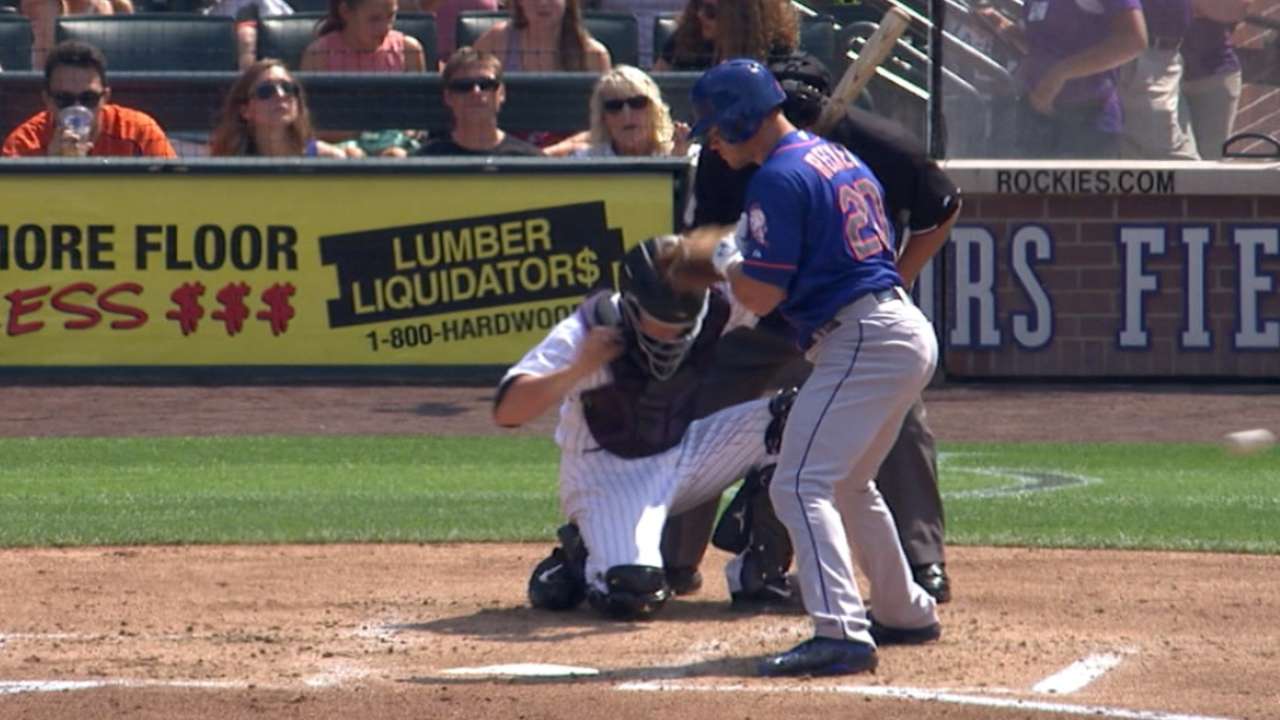 Mets score on two wild pitches