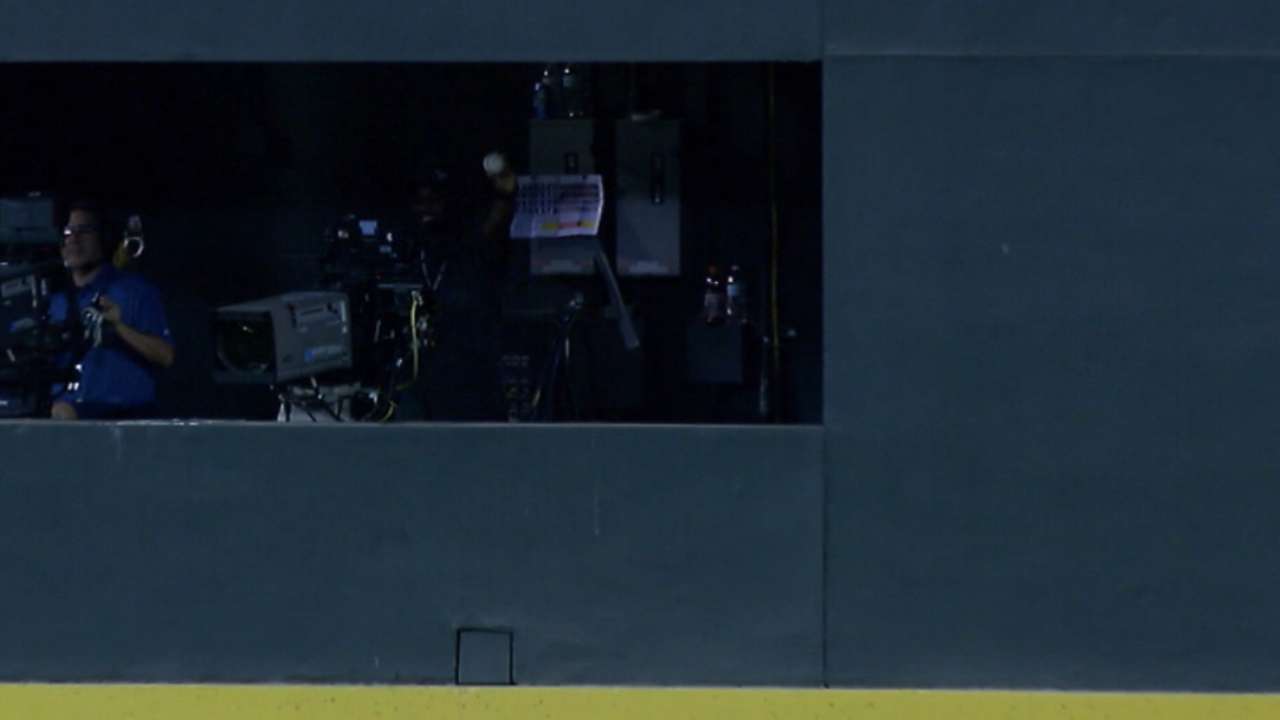 Carpenter's solo blast