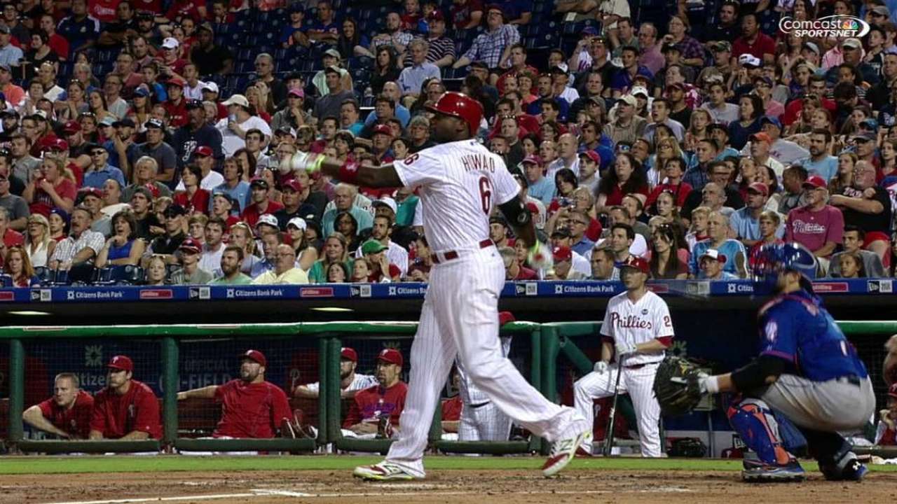 Howard's go-ahead homer