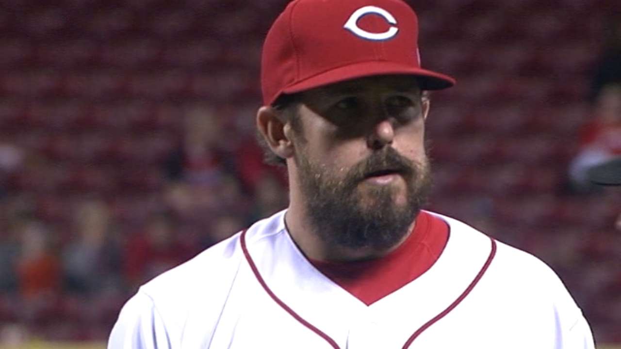 LeCure's spotless inning
