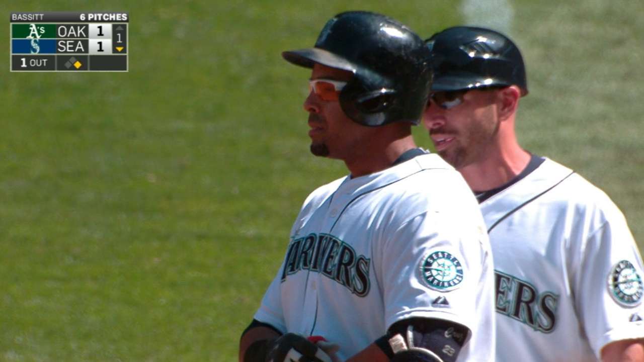 Mariners' four-run 1st inning