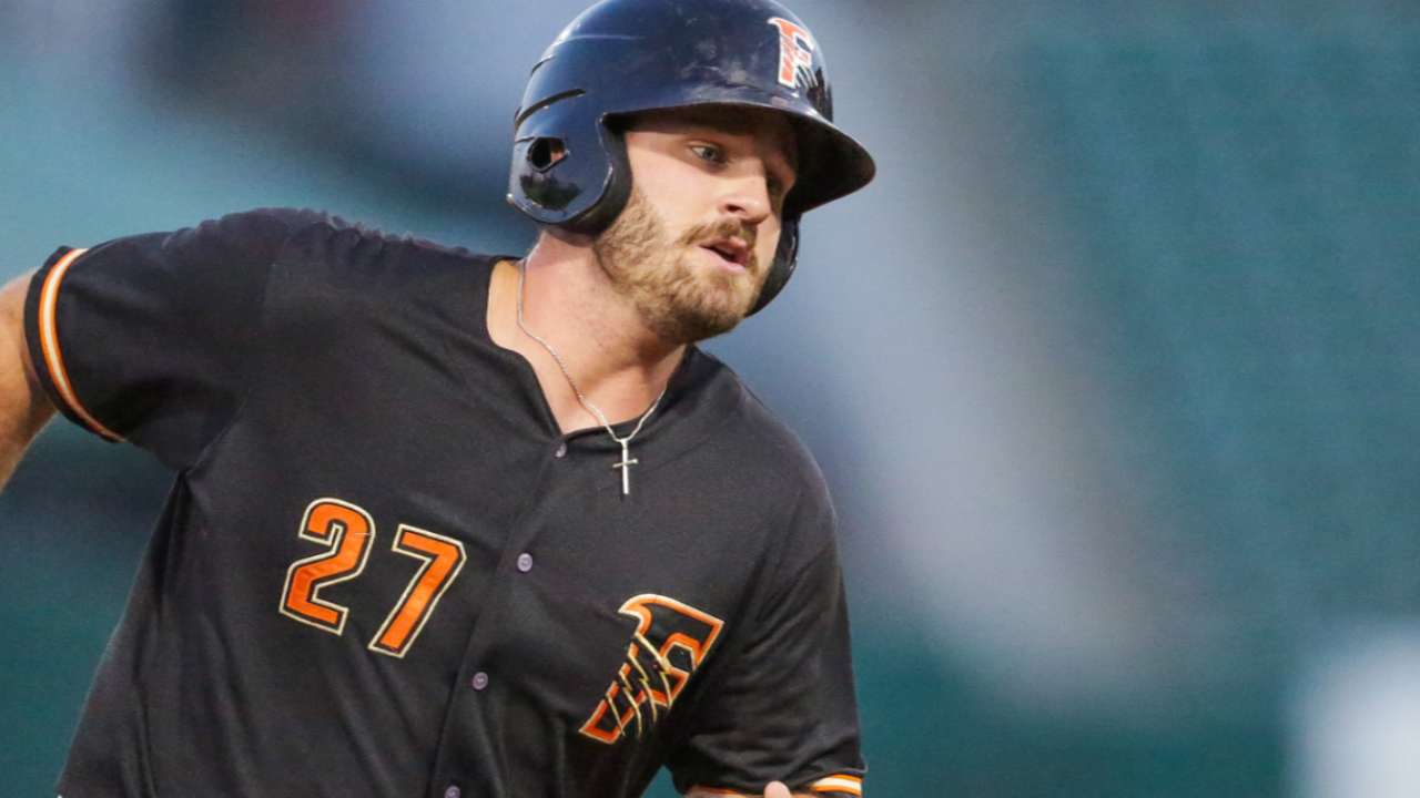 Astros' White among prospects impressing in Winter Leagues
