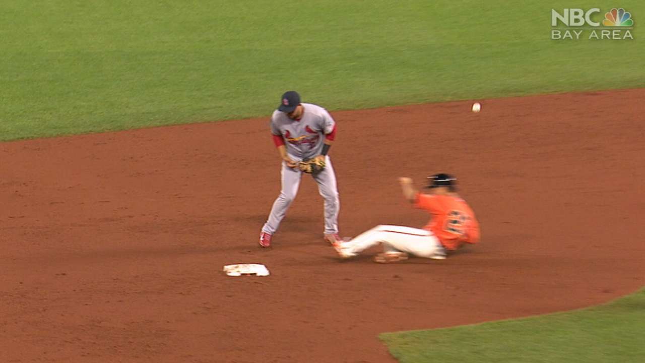 Belt reaches on Peralta's error