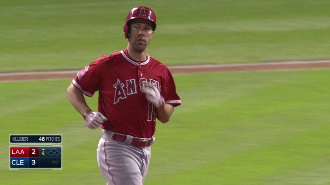 Murphy's solo homer