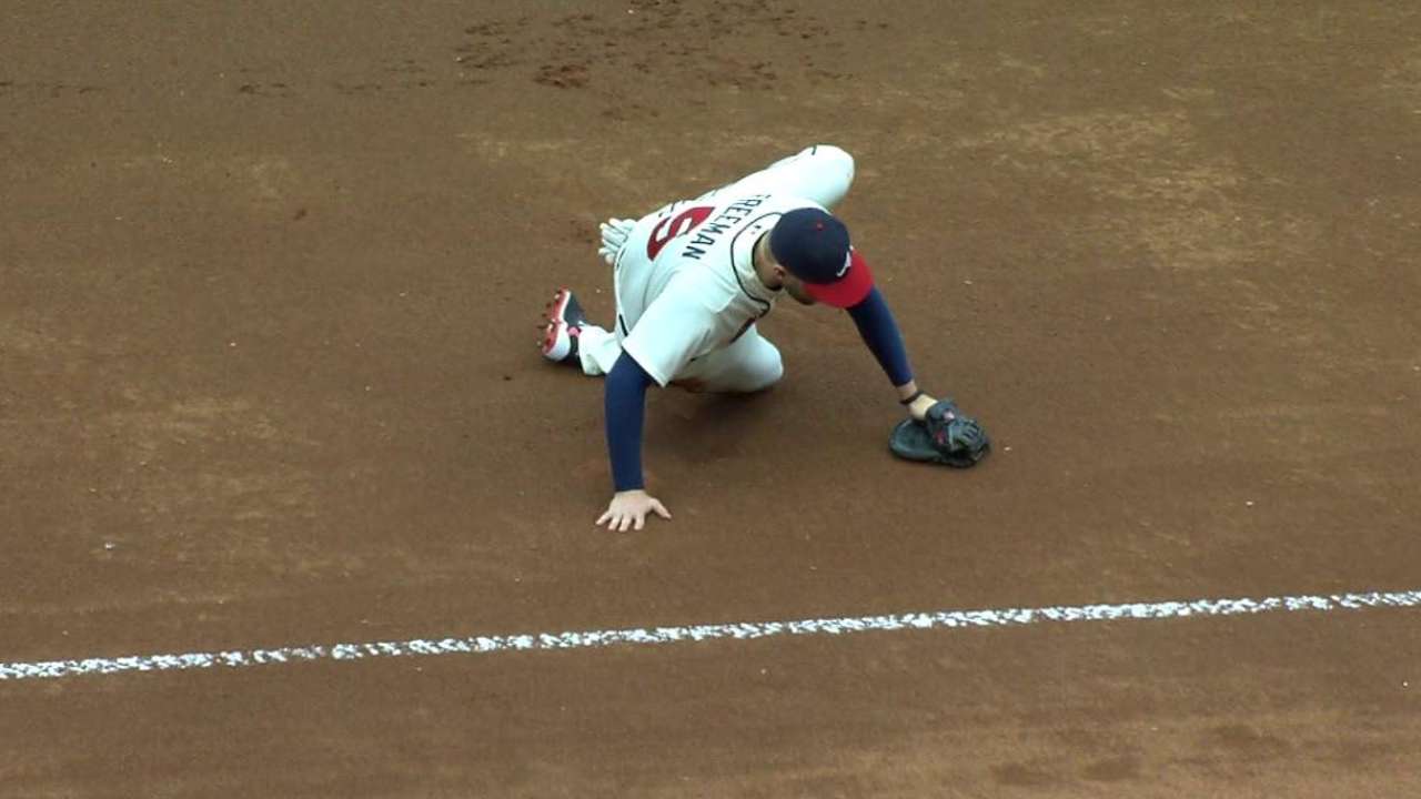 Freeman's diving stop