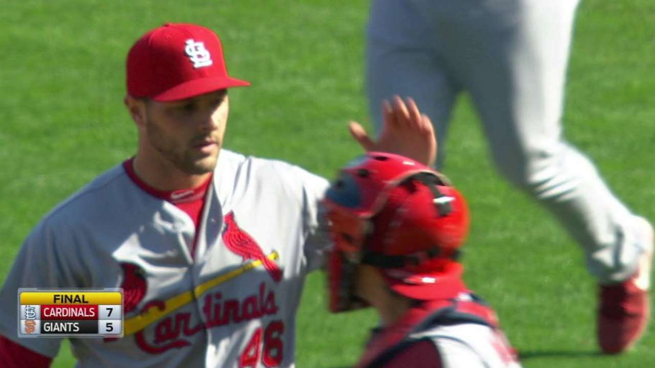 Cardinals surge to end road trip strong