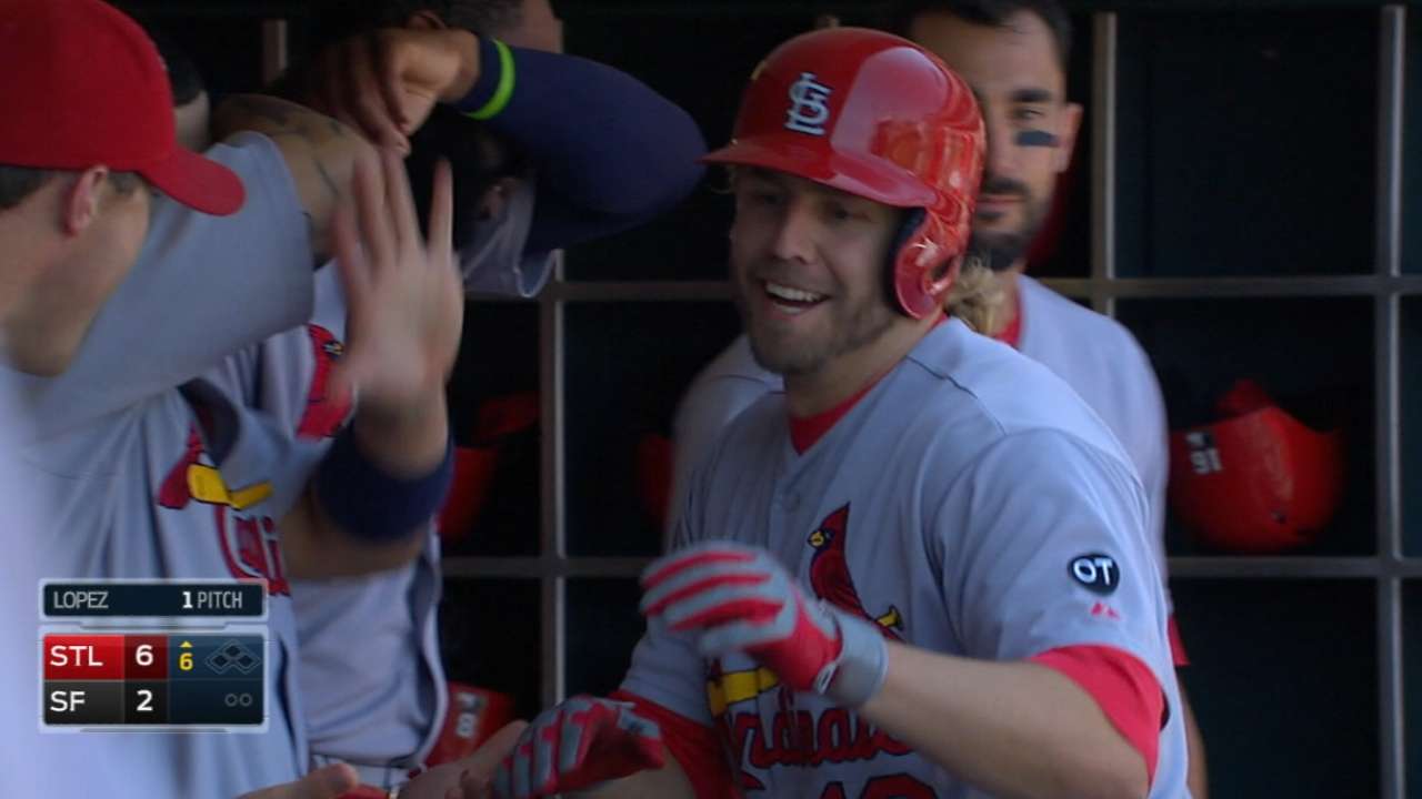 Cards muscle their way to win over Giants