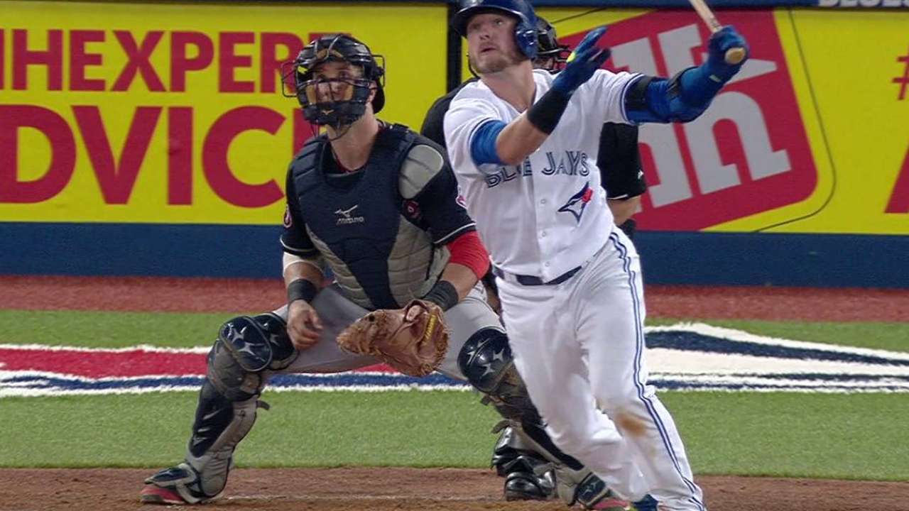Donaldson's two-run triple