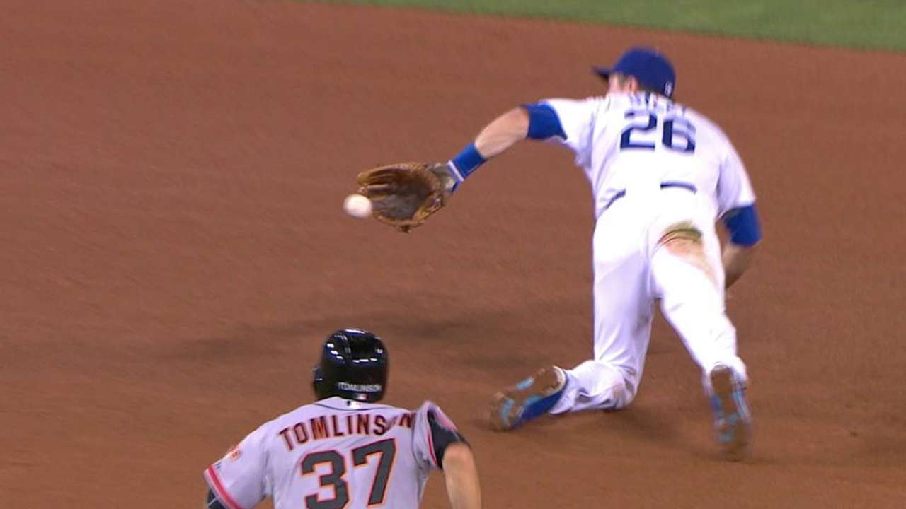 Utley's sweet glove flip