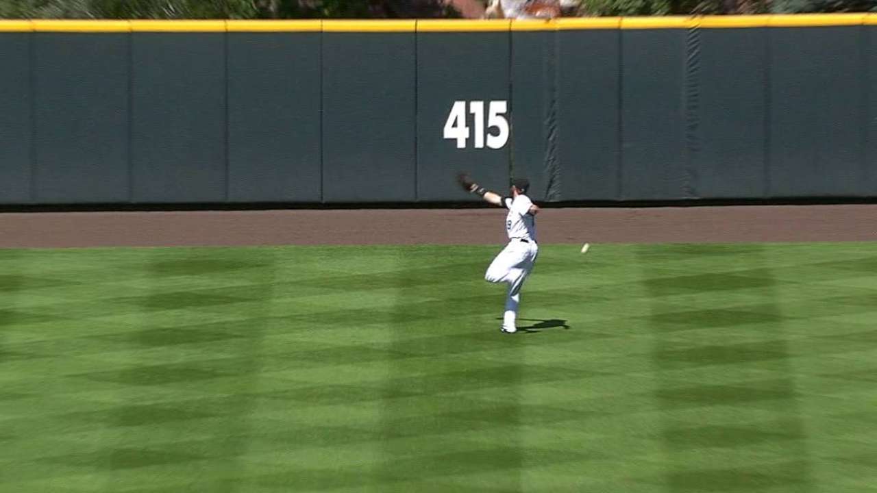 Gosselin remolca cuatro y los D-backs se imponen a Rockies