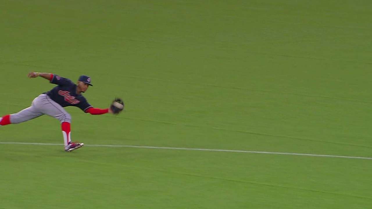 Lindor's diving catch