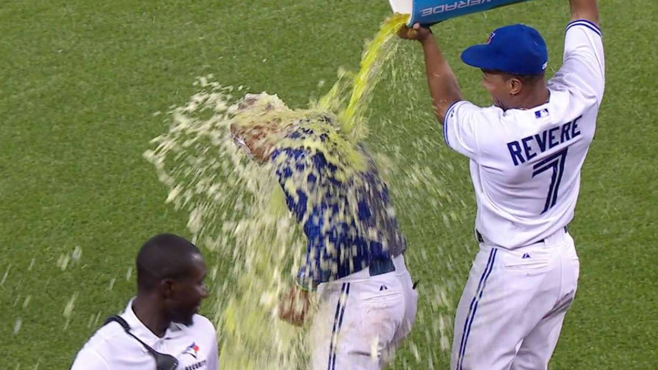 Goins pied after walk-off