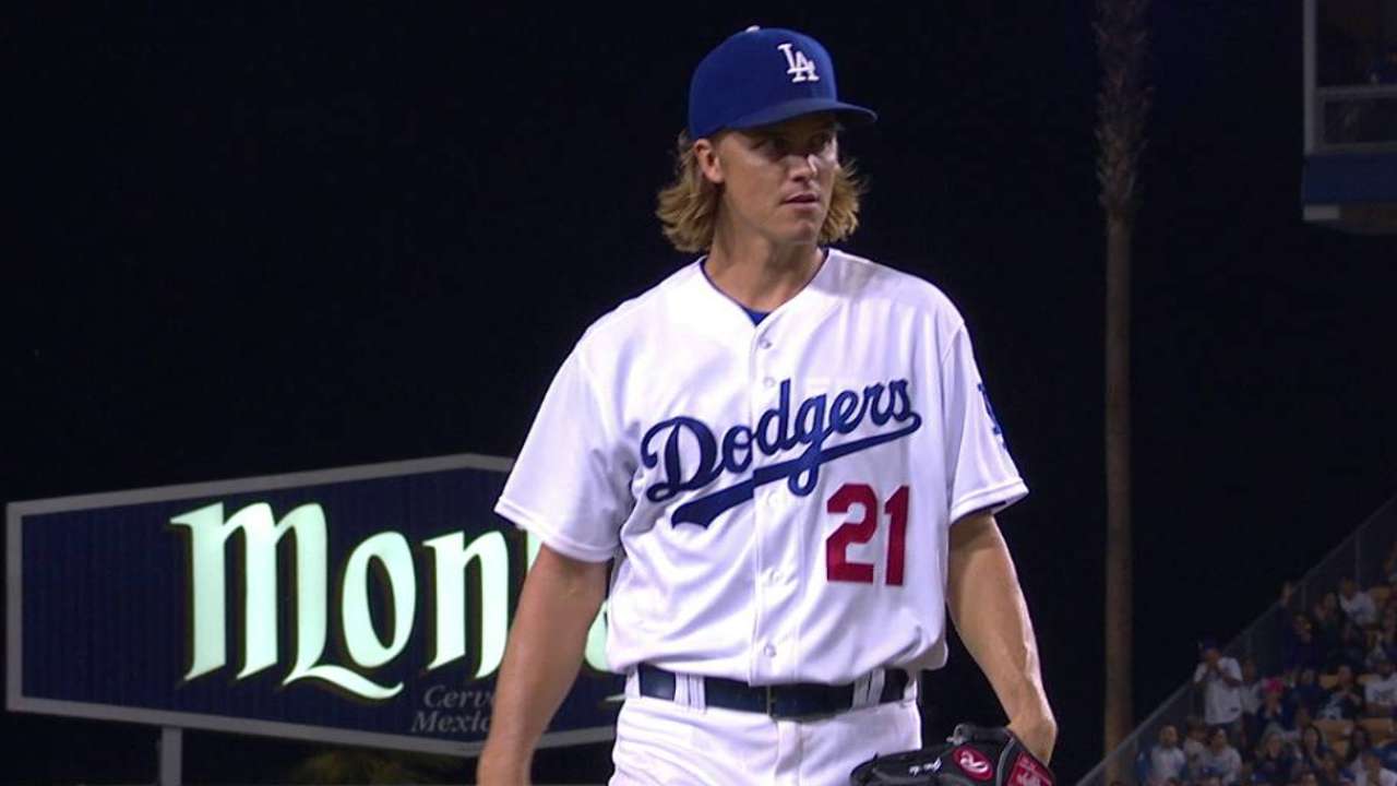 Greinke escapes jam