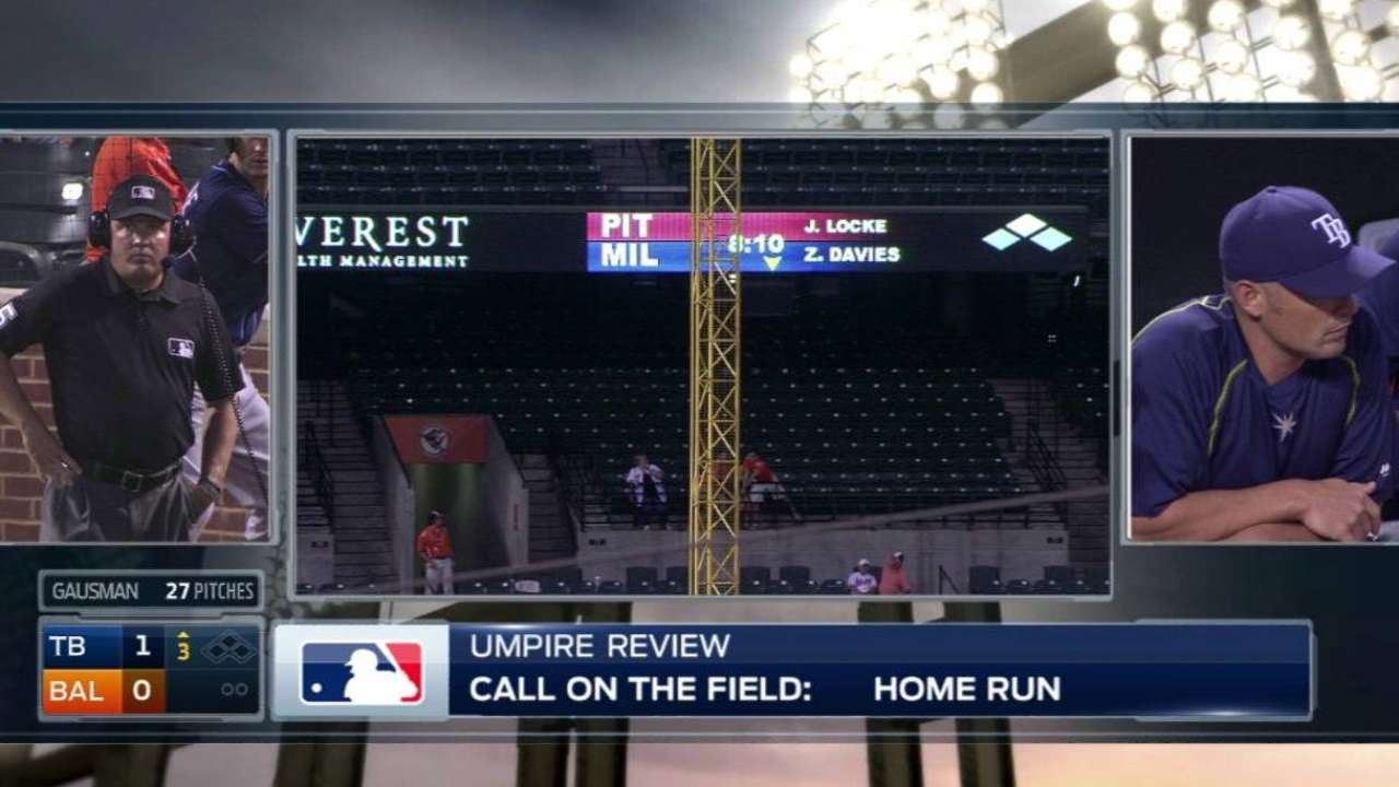 Arencibia's solo homer