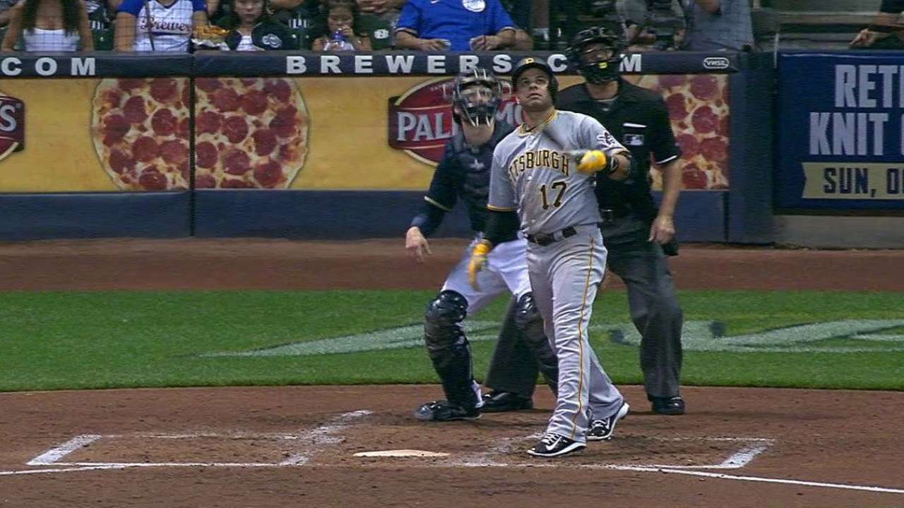 Ramirez's three-run homer