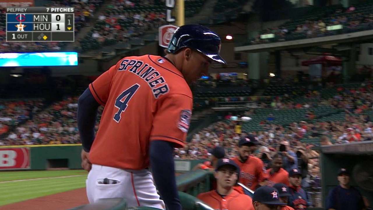 Correa's RBI fielder's choice