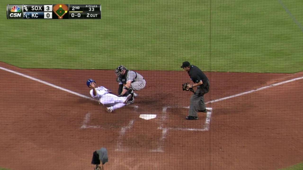 Cabrera throws out Cuthbert