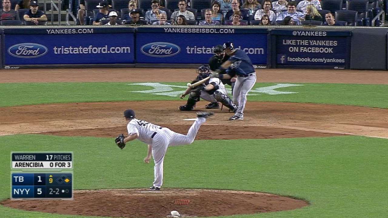 Recalling late-season surge, Rays sign Arencibia