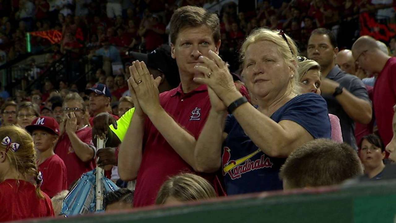 Jay's standing ovation in return