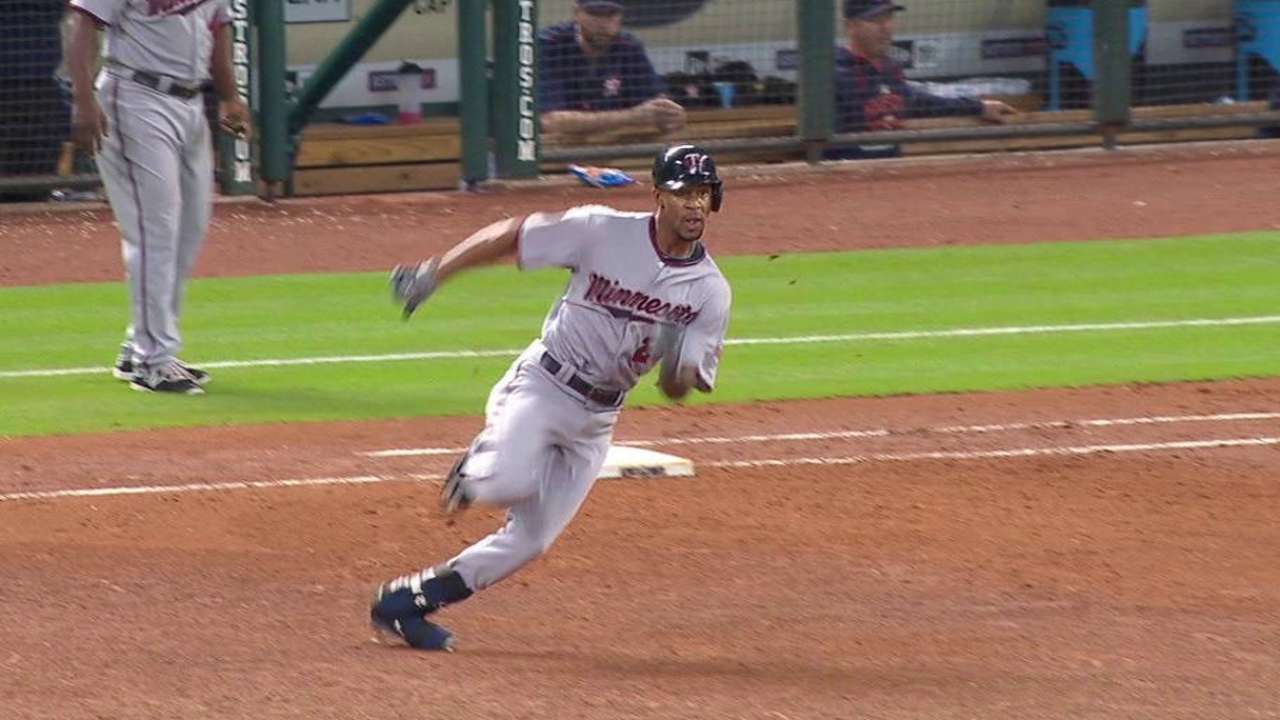 Buxton's uni covered in dirt