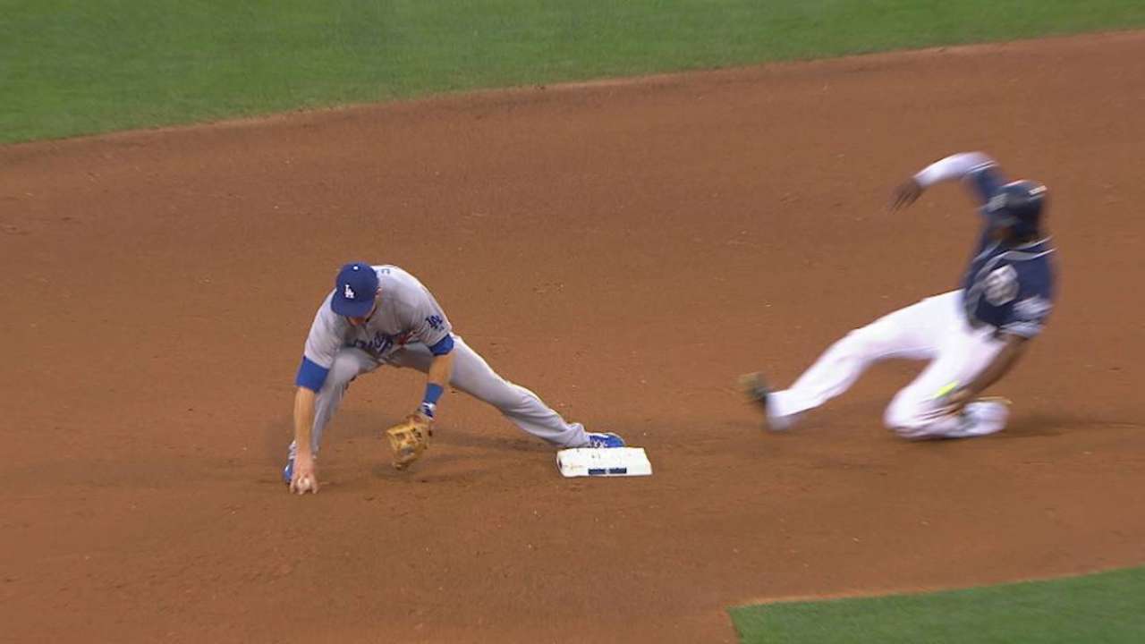 Dodgers get the out at second