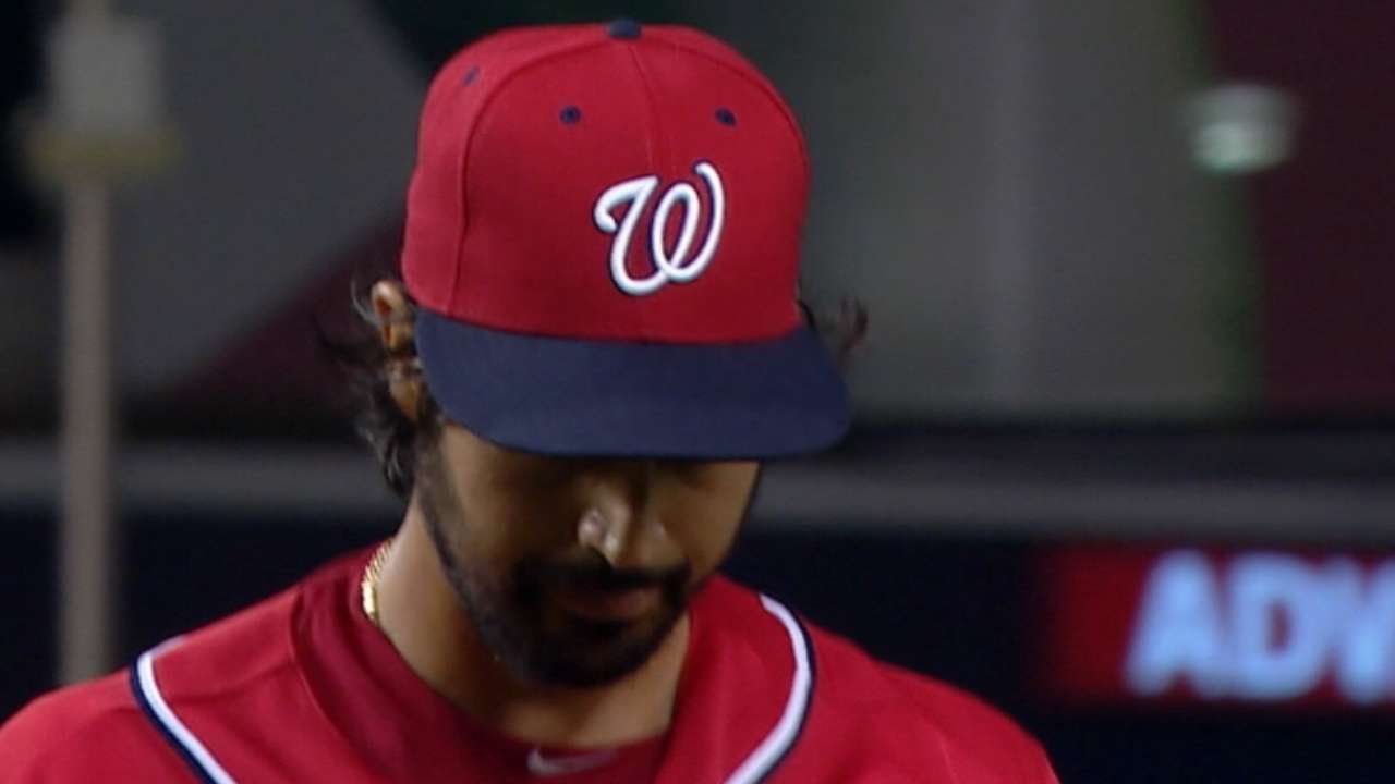 Nats roll past Braves to keep pace with Mets