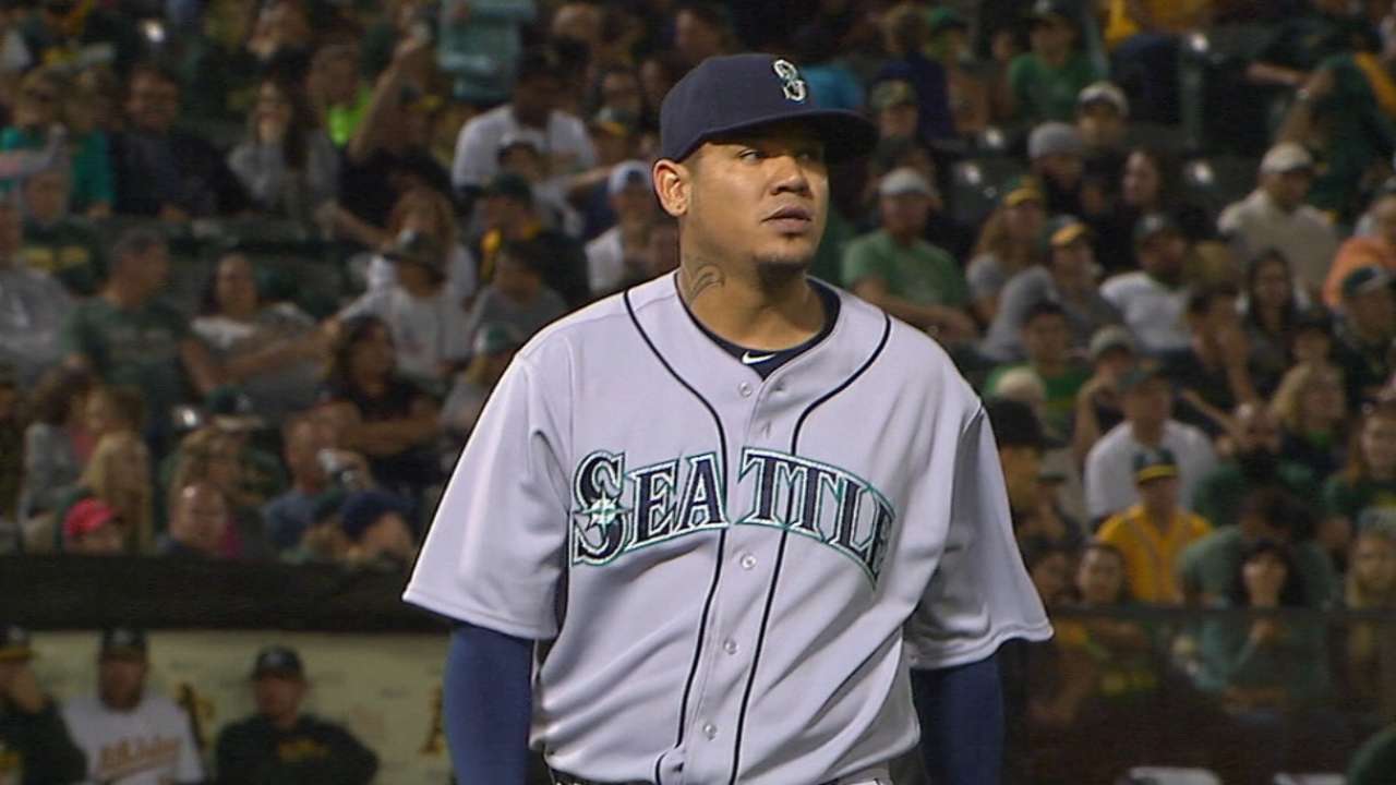 Seattle's 14-hit attack backs Felix in 16th win