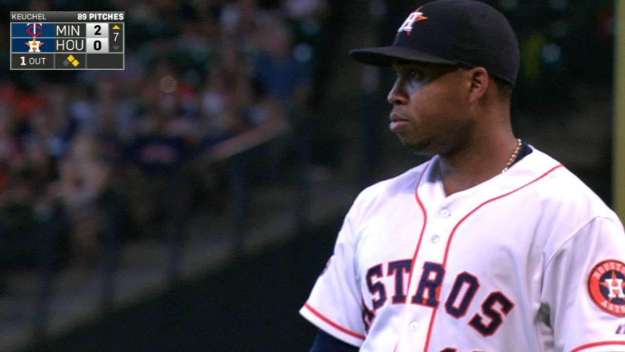 Valbuena's heads-up throw