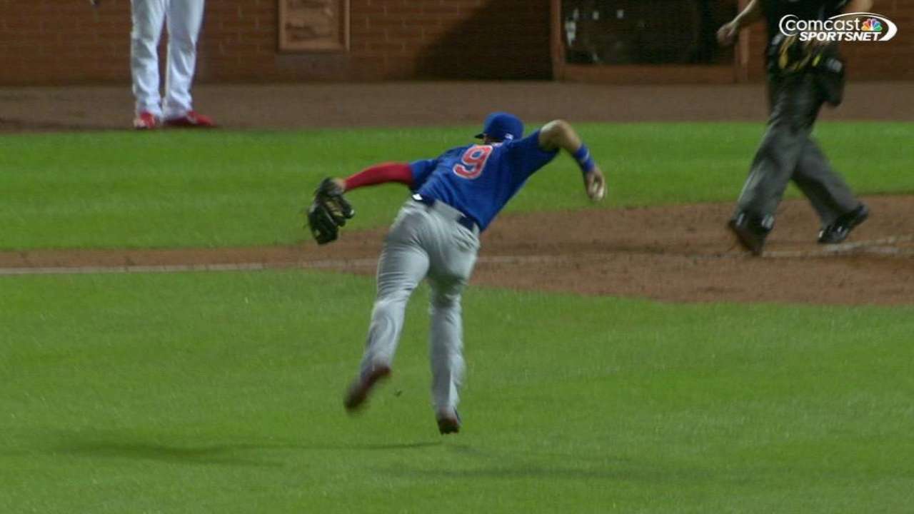 'Smooth' Baez acclimating well to third base