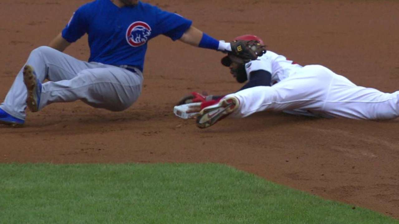 Heyward's stolen base confirmed