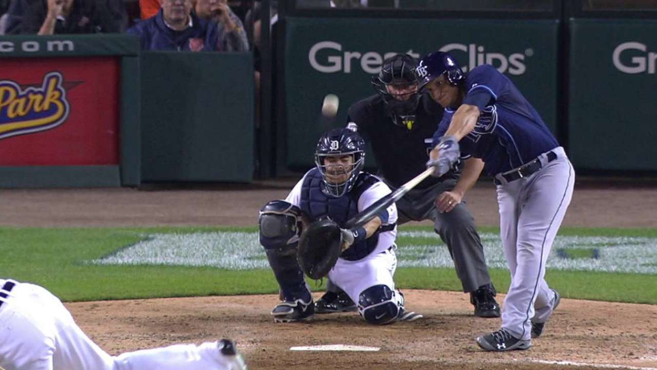 Mahtook's solo homer