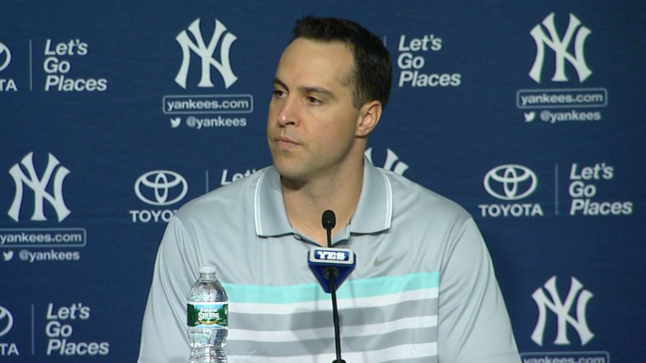 Teixeira has fracture, won't return this season
