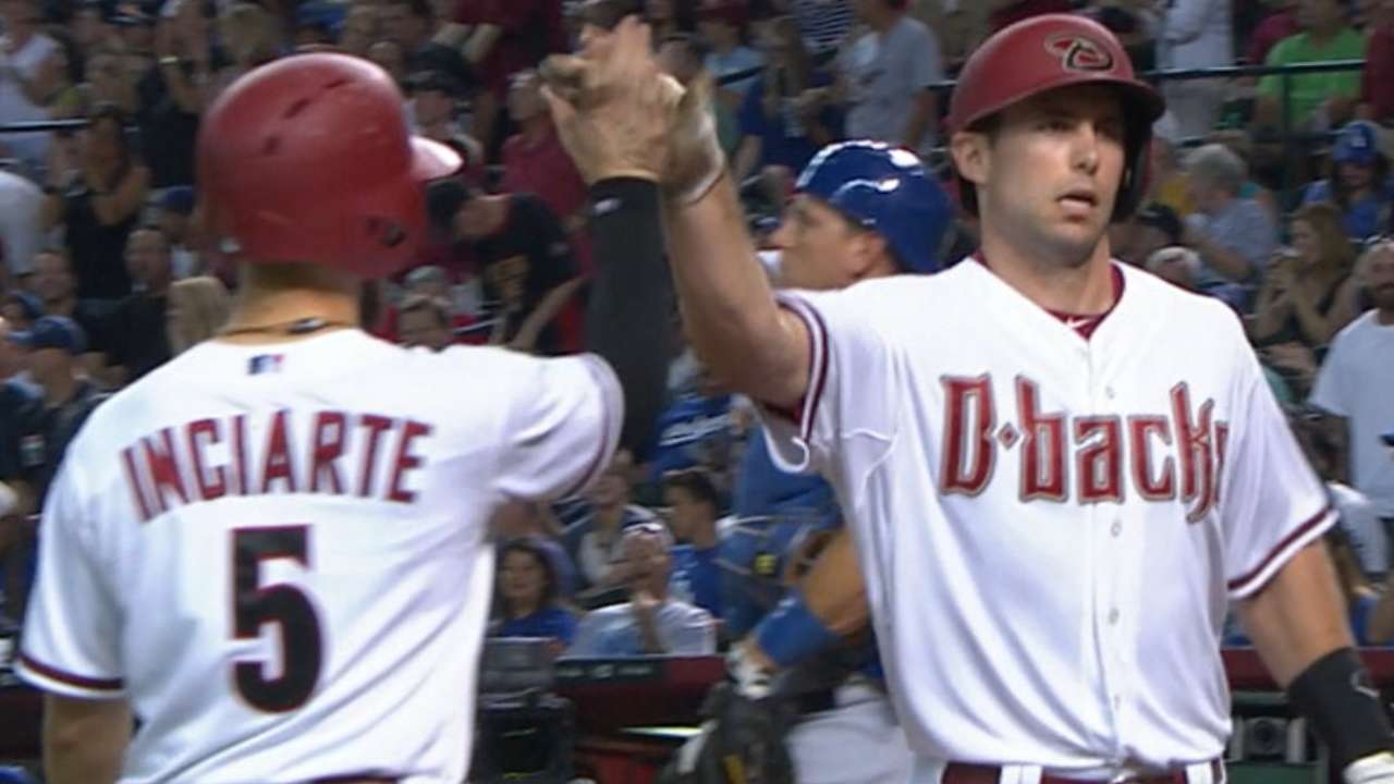Castillo, Ahmed lideran paliza de D-backs contra L.A.