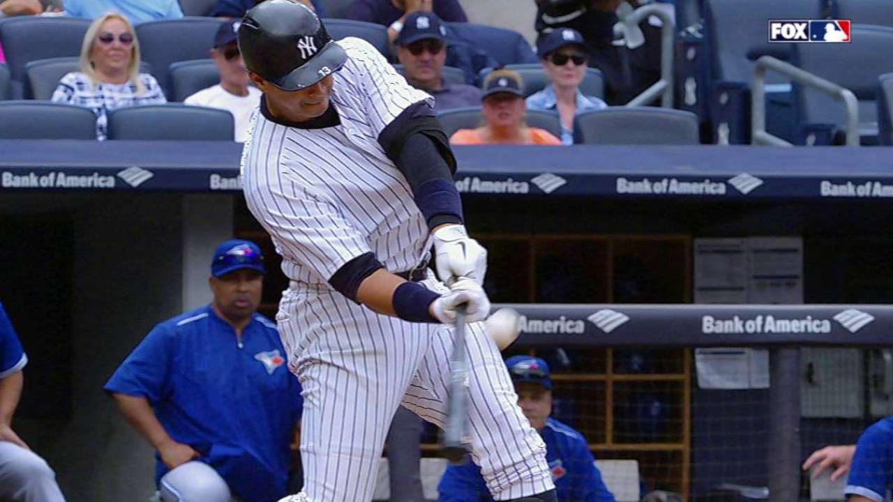Yankees tropezaron con Azulejos por partida doble