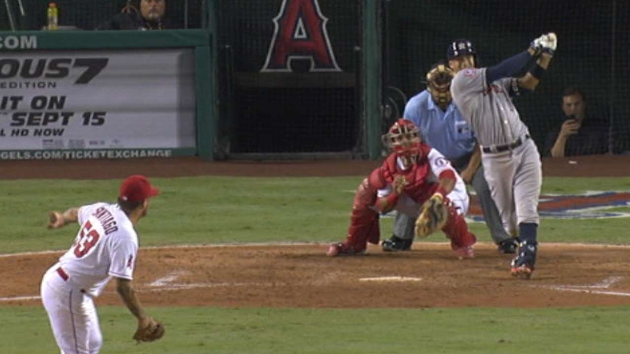Correa's long solo home run