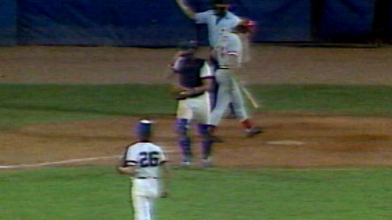 Rose's 44-game hit streak ends