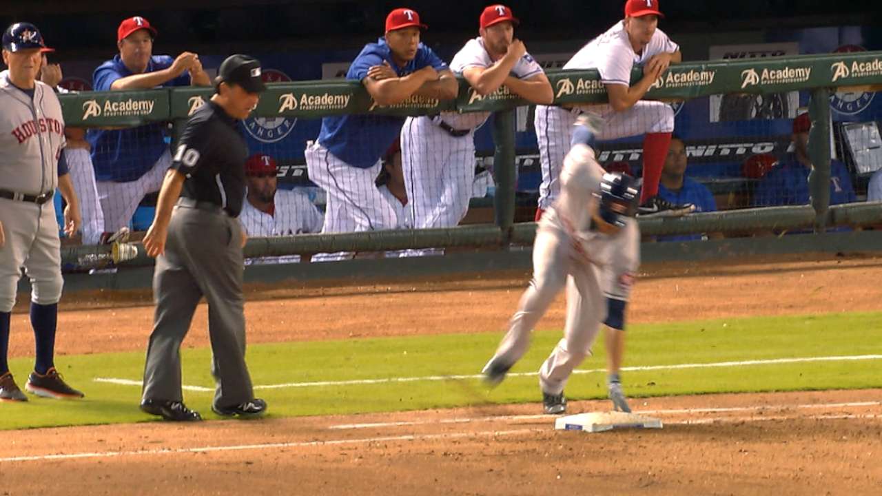 Marisnick's tricky baserunning