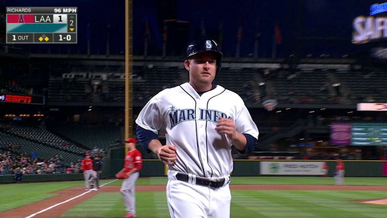 Trumbo scores on a wild pitch