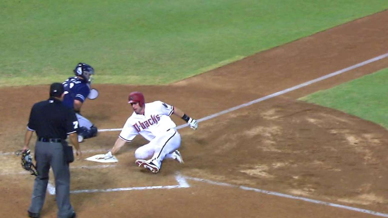 A.J. Pollock jonronea y Arizona iguala serie contra Padres