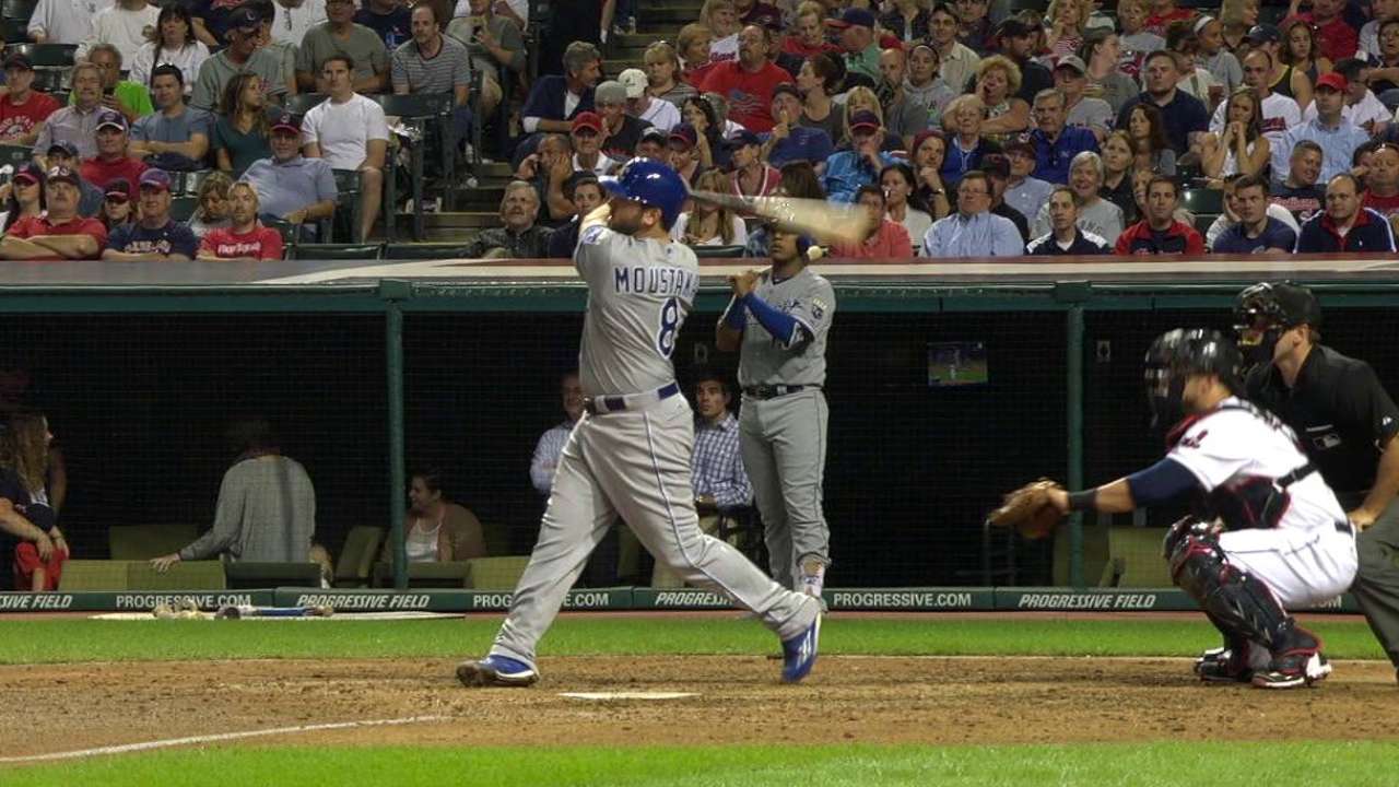 Moose's solo homer